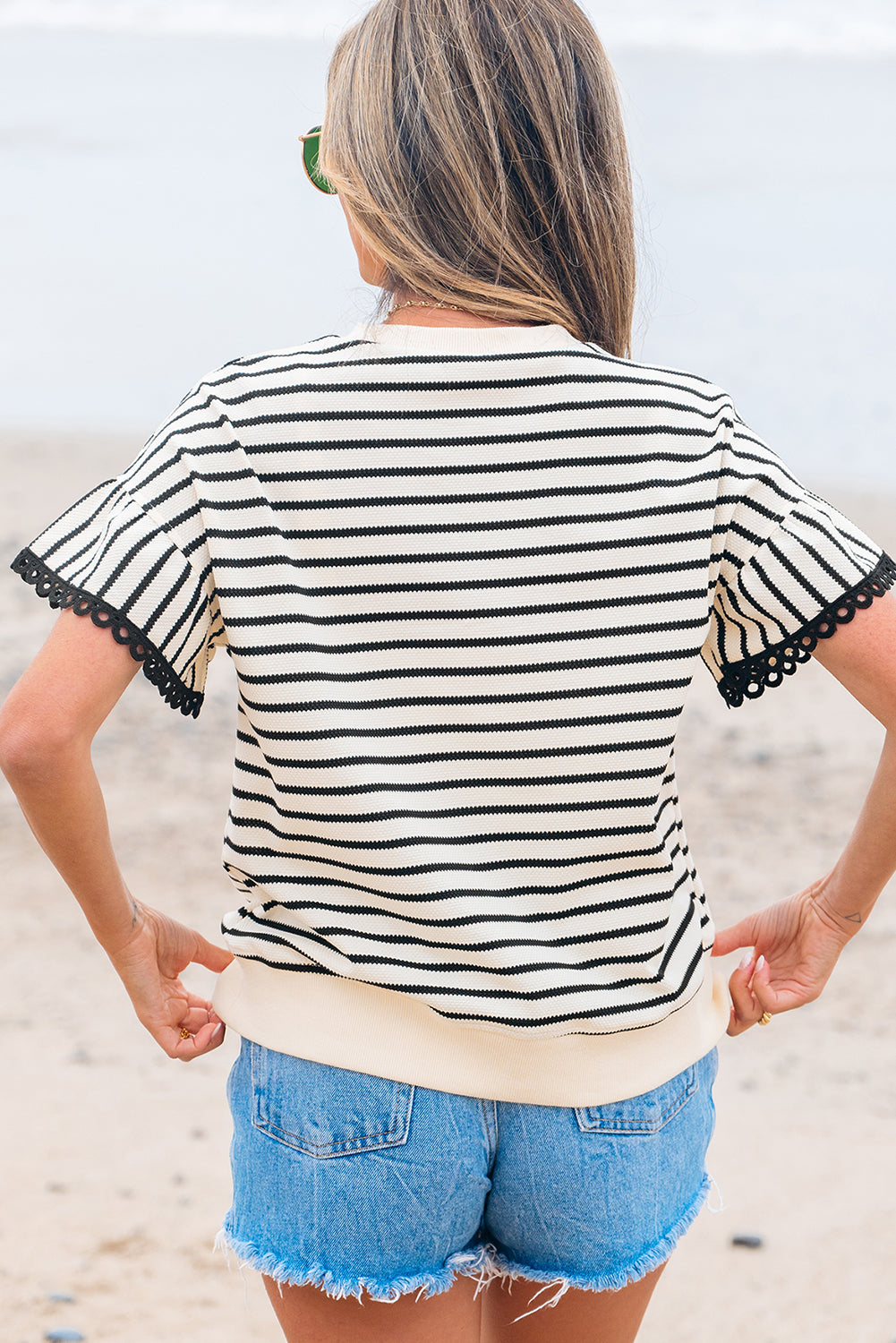 Black Stripe Scallop Lace Trim Ruffle Short Sleeves Crewneck Top