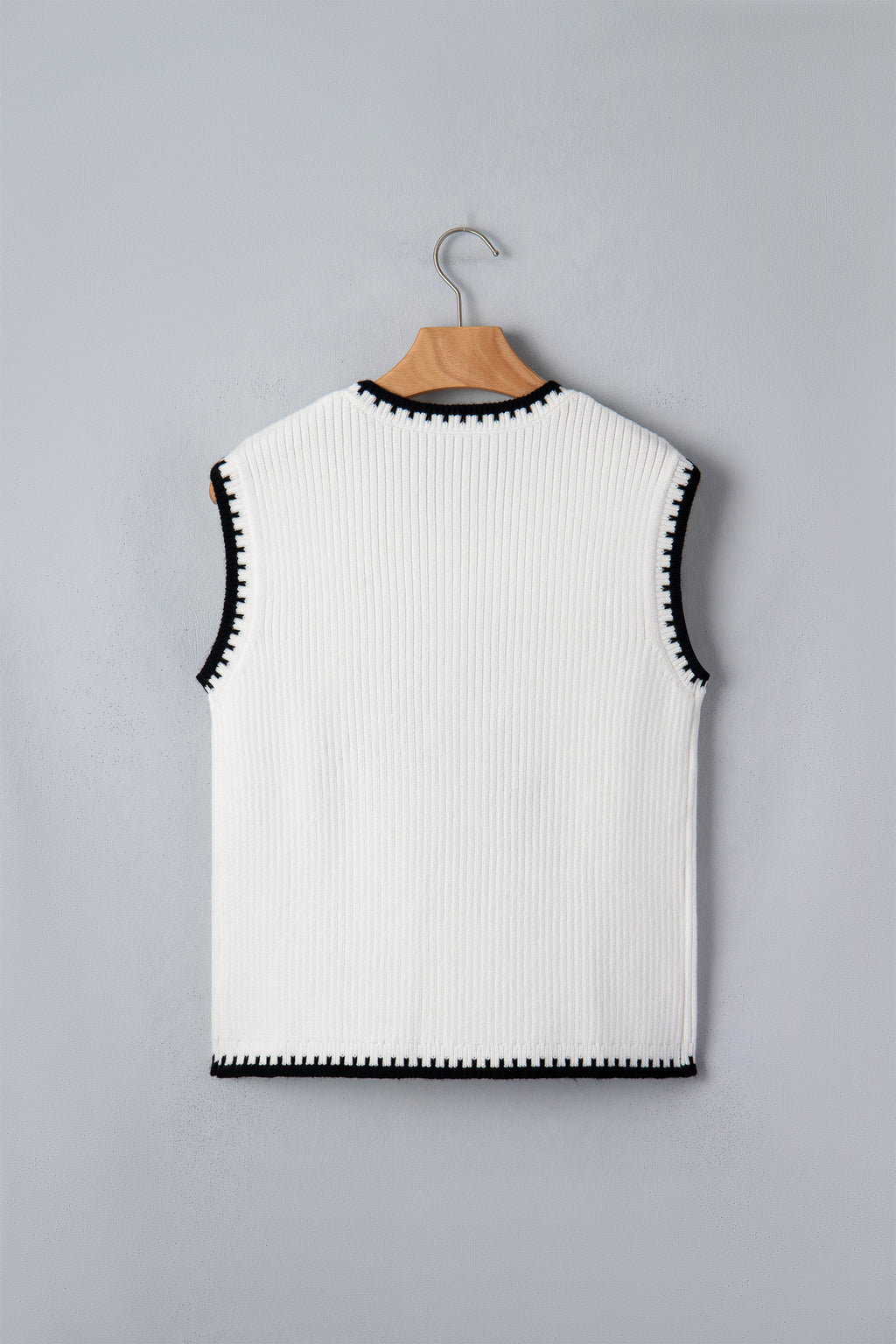 White Contrast Trim Round Neck Rodeo Cowboy Sweater Vest